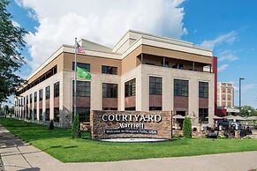 Courtyard by Marriott Niagara Falls USA