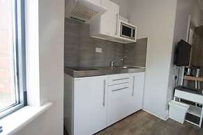 Westciti Caroco Aparthotel
