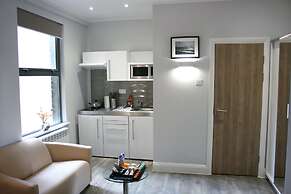 Westciti Caroco Aparthotel