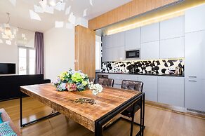 Aquarius Residence by TKC