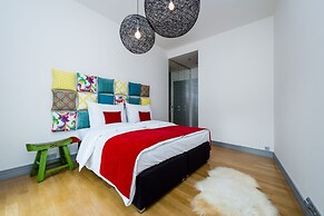 Aquarius Residence by TKC