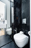 Aquarius Residence by TKC