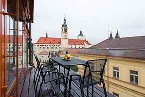 Aquarius Residence by TKC