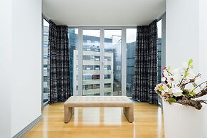 Aquarius Residence by TKC