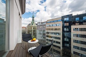 Aquarius Residence by TKC