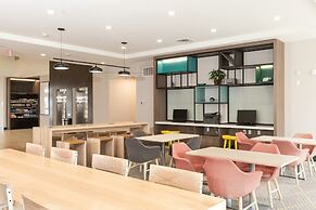 Holiday Inn Hotels and Suites Mount Pleasant by IHG