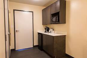 Holiday Inn Hotels and Suites Mount Pleasant by IHG