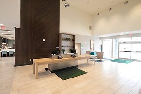 Holiday Inn Hotels and Suites Mount Pleasant by IHG