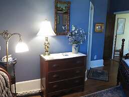 Hanna House Bed & Breakfast