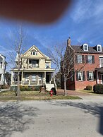 Hanna House Bed & Breakfast