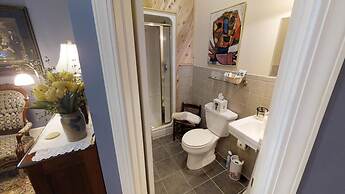 Hanna House Bed & Breakfast