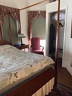 Hanna House Bed & Breakfast