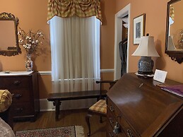 Hanna House Bed & Breakfast