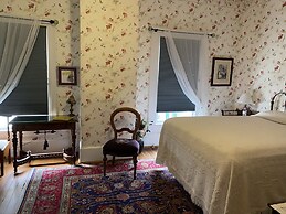 Hanna House Bed & Breakfast