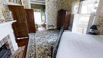 Hanna House Bed & Breakfast