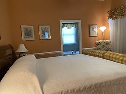 Hanna House Bed & Breakfast