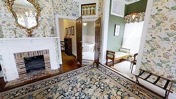 Hanna House Bed & Breakfast