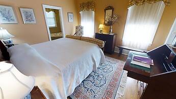 Hanna House Bed & Breakfast