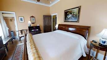 Hanna House Bed & Breakfast