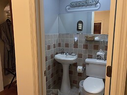 Hanna House Bed & Breakfast