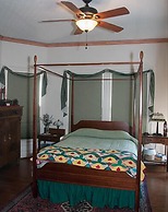 Hanna House Bed & Breakfast