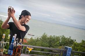 Sulis Beach Hotel and Spa