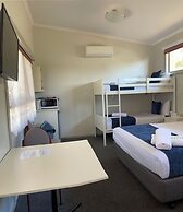 The Highlander Motel - 24HR Check In