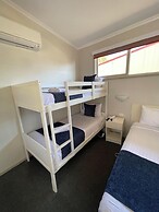 The Highlander Motel - 24HR Check In