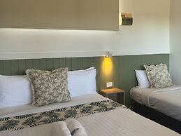 The Highlander Motel - 24HR Check In