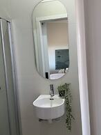 The Highlander Motel - 24HR Check In