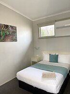 The Highlander Motel - 24HR Check In