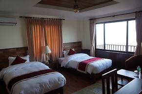 Gaia Holiday Home