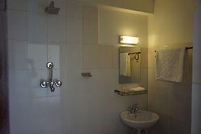 Gaia Holiday Home