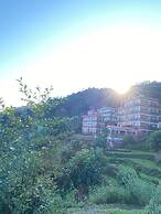 Gaia Holiday Home