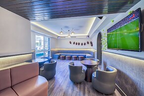 Hotel LIVVO Koala Garden