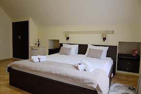 S&L Boutique Hotel