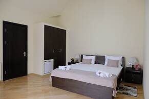 S&L Boutique Hotel
