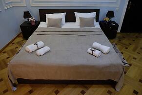 S&L Boutique Hotel