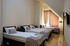 S&L Boutique Hotel