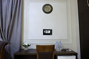 S&L Boutique Hotel