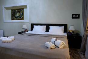 S&L Boutique Hotel