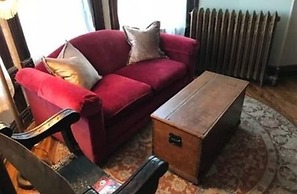 Vineyard Mansion & Carriage House Bed & Breakfast