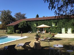 Villa Marambat