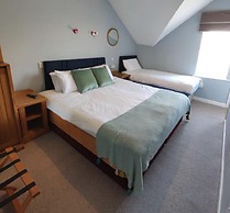 Rolling Wave Guesthouse