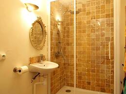 The Apartments Rue Barbès