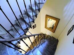 The Apartments Rue Barbès