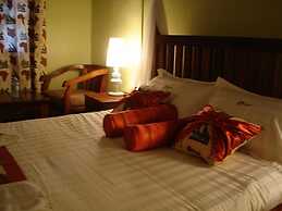 Engiri Game Lodge and Campsite