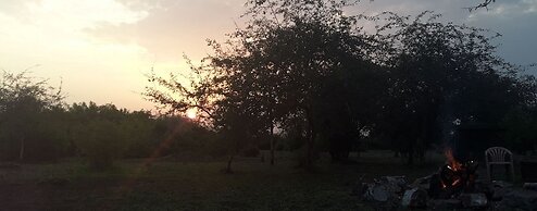 Engiri Game Lodge and Campsite