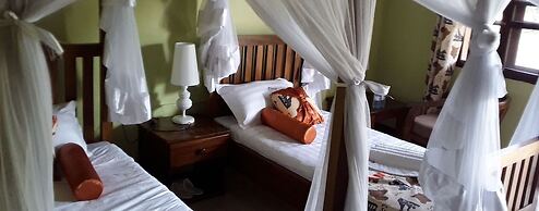 Engiri Game Lodge and Campsite