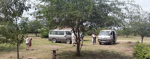 Engiri Game Lodge and Campsite